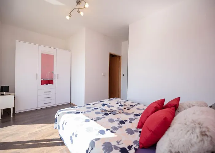 Family-friendly With Swimming Pool Sukosan, Zadar - 23934 Appartement *