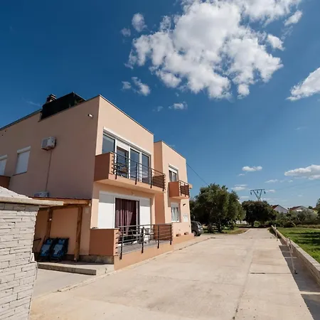 Apartment Family-friendly With Swimming Pool Sukosan, Zadar - 23934 *