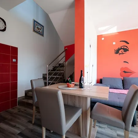 דירה Family-friendly With Swimming Pool Sukosan, Zadar - 23934 *