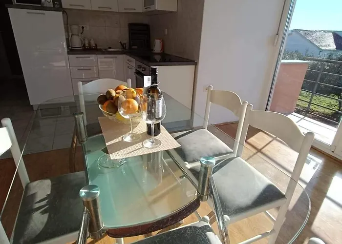 Family-friendly With Swimming Pool Sukosan, Zadar - 23934 Sukošan